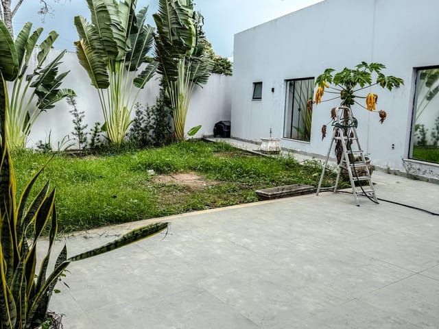 Casa com 470m² 3 quartos e 4 banheiros, à venda, no bairro Lagoa em Macaé