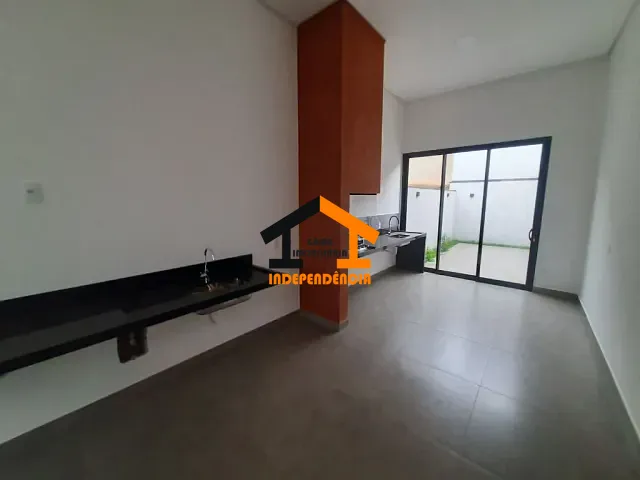Casa com 200m² 3 quartos e 4 banheiros, à venda, no bairro Parque do Varvito em Itu