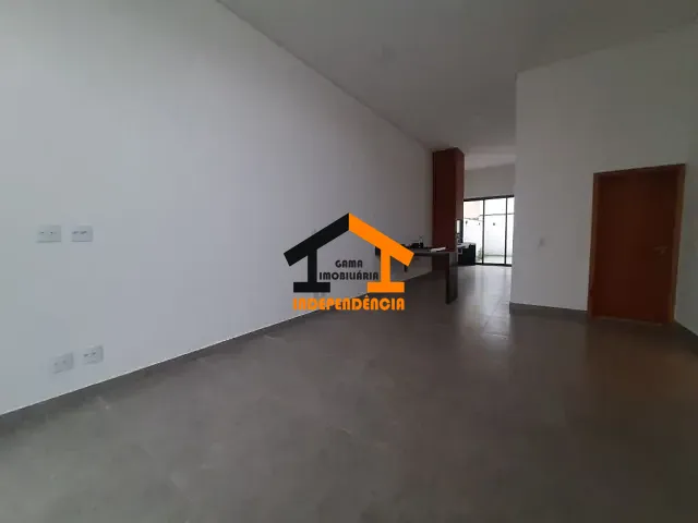 Casa com 200m² 3 quartos e 4 banheiros, à venda, no bairro Parque do Varvito em Itu