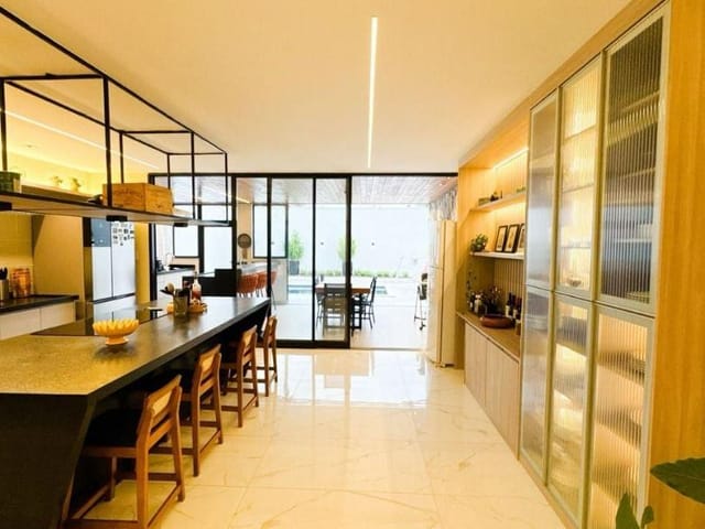 Casa com 456m² 3 quartos e 3 banheiros, à venda, no bairro Alphaville em Rio das Ostras