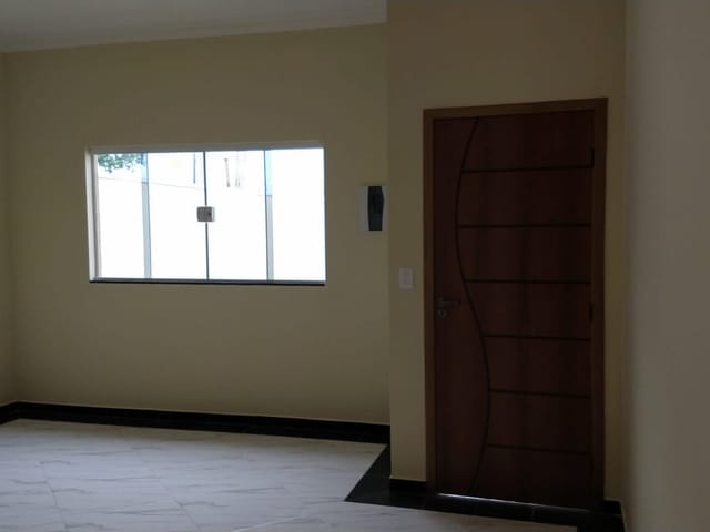 Casa com 125m² 2 quartos e 2 banheiros, à venda, no bairro Residencial Estoril em Taubaté