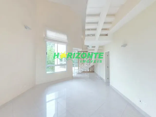 Casa com 300m² 3 quartos e 4 banheiros, à venda, no bairro Urbanova em São José dos Campos