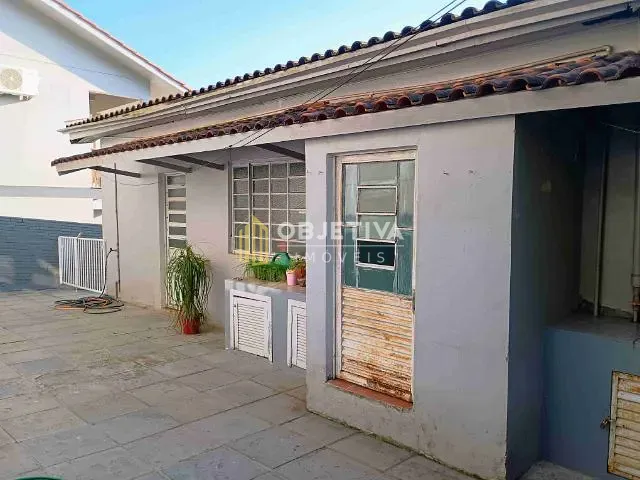 Casa 5 quartos e 3 banheiros, à venda, no bairro Ouro Branco em Novo Hamburgo