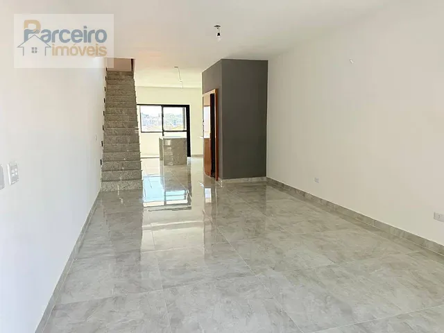 Casa 3 quartos e 3 banheiros, à venda, no bairro Vila Santa Isabel em São Paulo