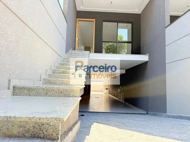Casa 3 quartos e 3 banheiros, à venda, no bairro Vila Santa Isabel em São Paulo