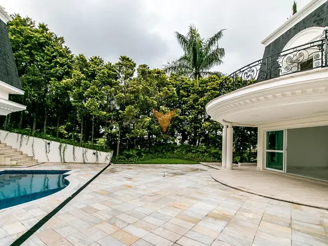 Casa 6 quartos e 10 banheiros, à venda, no bairro Tamboré em Santana de Parnaíba