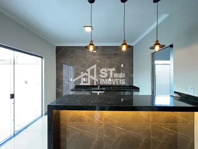 Casa com 160m² 2 quartos e 2 banheiros, à venda, no bairro Jardim Heloisa em Andradas