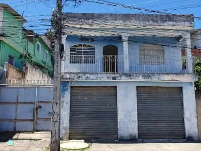 Casa com 250m² 3 quartos e 1 banheiro, à venda, no bairro Jardim Nova Esperança em Francisco Morato