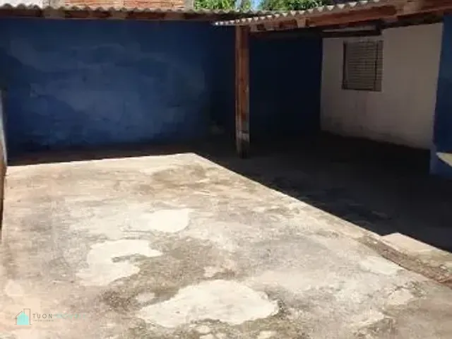 Casa com 250m² 3 quartos e 1 banheiro, à venda, no bairro Jardim Nova Esperança em Francisco Morato