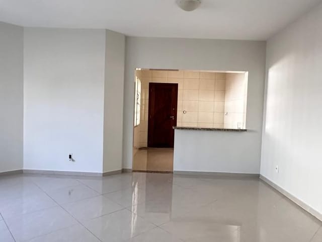 Casa com 90m² 2 quartos e 2 banheiros, à venda, no bairro Orfãs em Ponta Grossa