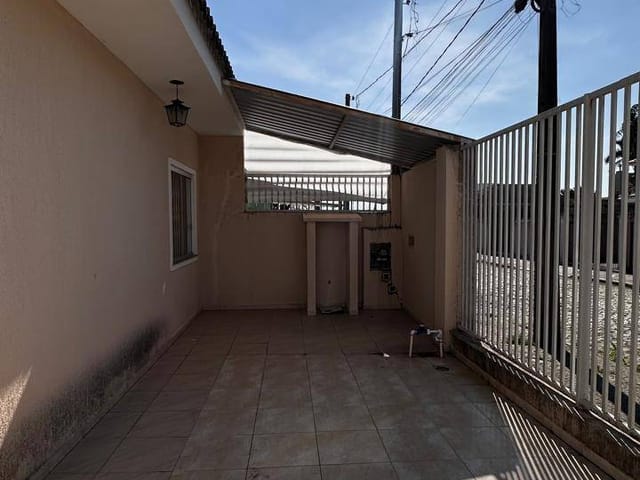 Casa com 90m² 2 quartos e 2 banheiros, à venda, no bairro Orfãs em Ponta Grossa