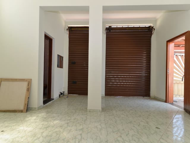 Casa com 220m² 2 quartos e 2 banheiros, à venda, no bairro Chácara São Silvestre em Taubaté