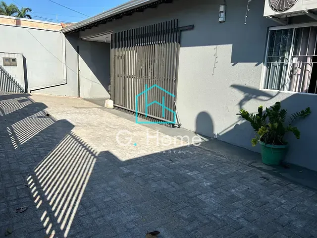 Casa com 300m² 3 quartos e 1 banheiro, à venda, no bairro Jardim do Sol em Londrina