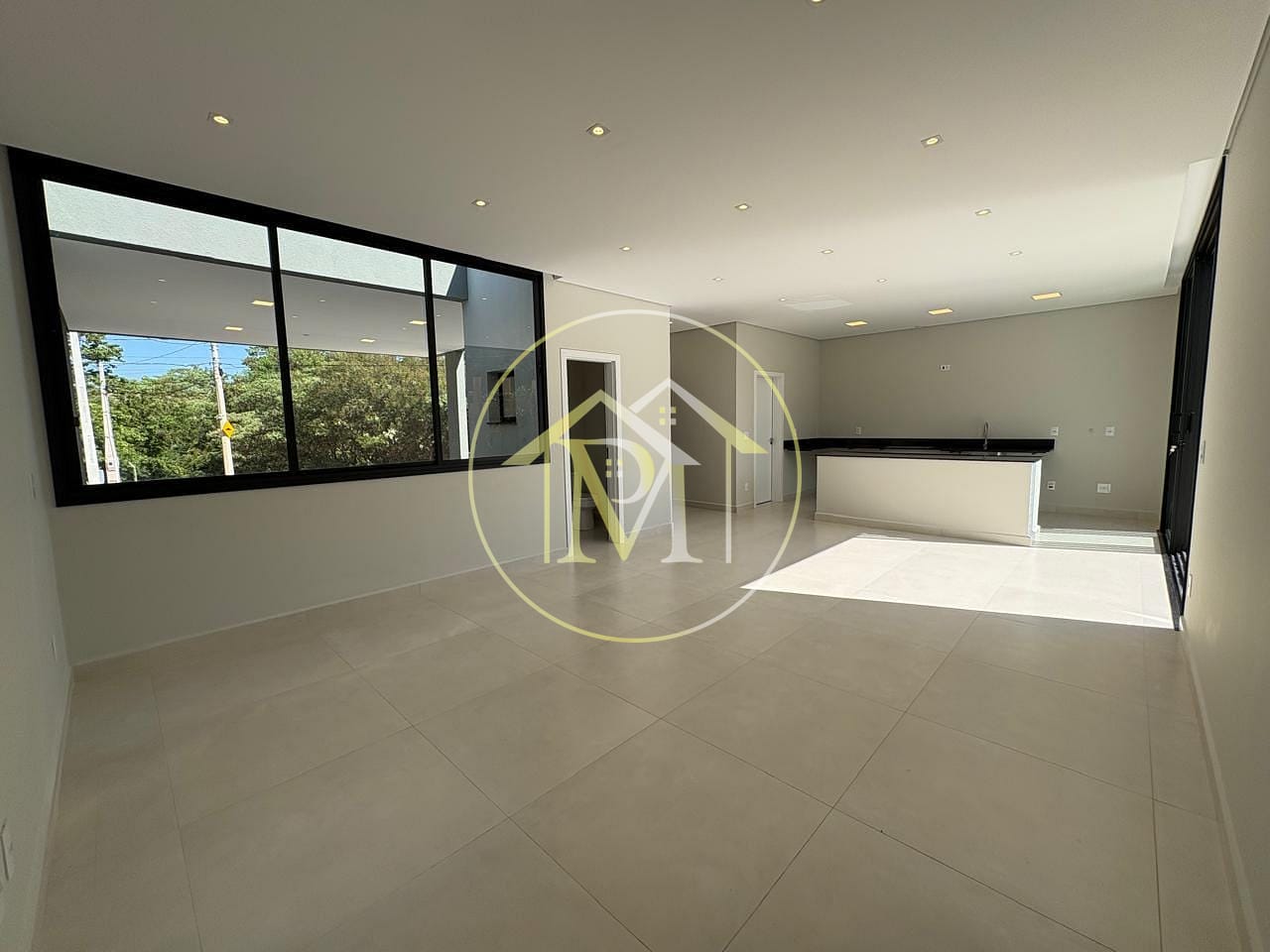 Casa à venda com 3 quartos, 155m² - Foto 11