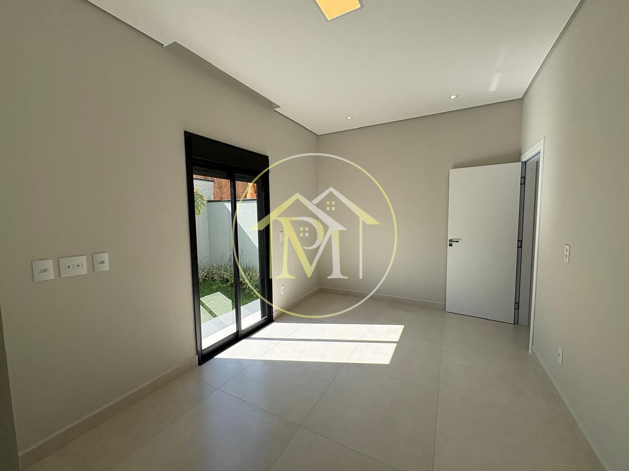 Casa à venda com 3 quartos, 155m² - Foto 14