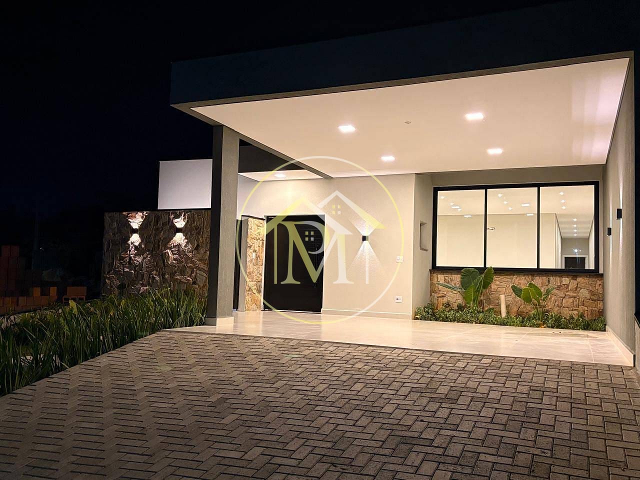 Casa à venda com 3 quartos, 155m² - Foto 2
