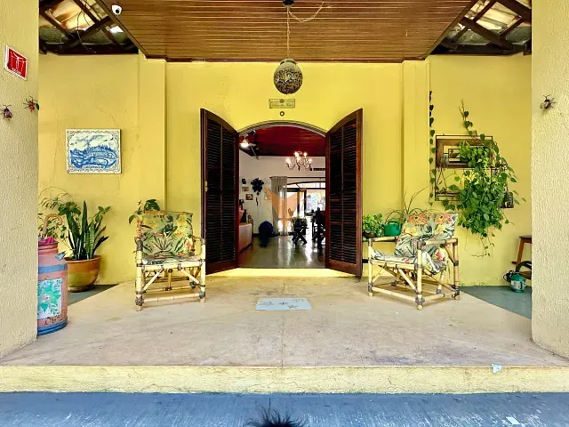 Casa 5 quartos e 5 banheiros, à venda, no bairro Jardim Colibri em Embu das Artes
