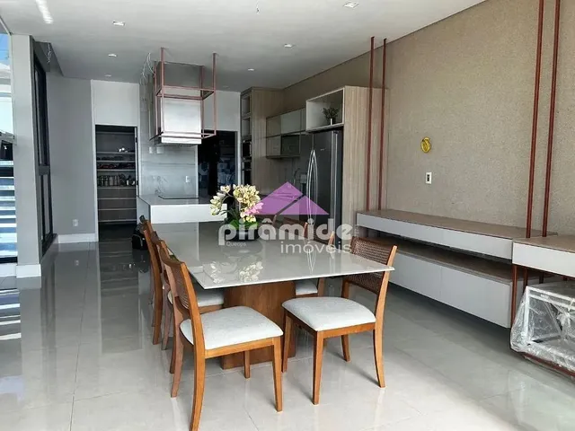 Casa com 1000m² 4 quartos e 3 banheiros, à venda, no bairro Tapanhão em Jambeiro