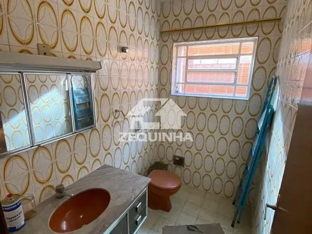 Casa com 125m² 3 quartos e 2 banheiros, para alugar, no bairro Vila Campesina em Osasco