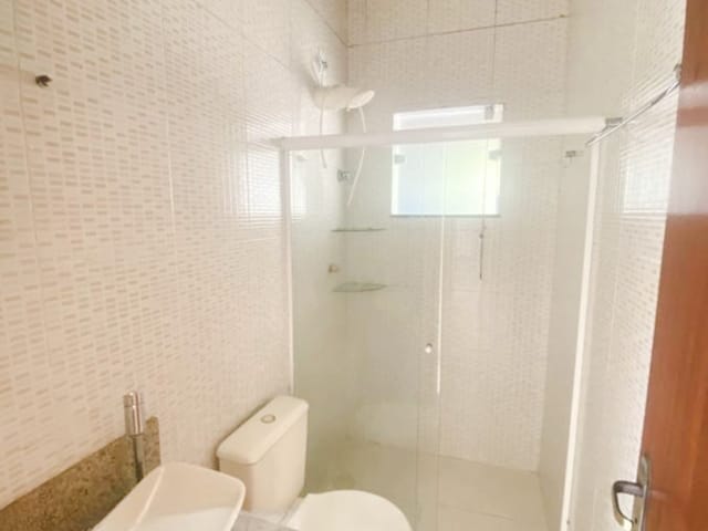 Casa 2 quartos e 1 banheiro, à venda, no bairro Chácara Mariléa em Rio das Ostras