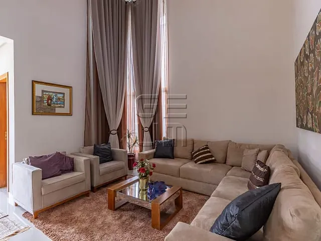 Casa com 391m² 3 quartos e 5 banheiros, à venda, no bairro Vivendas do Arvoredo em Londrina