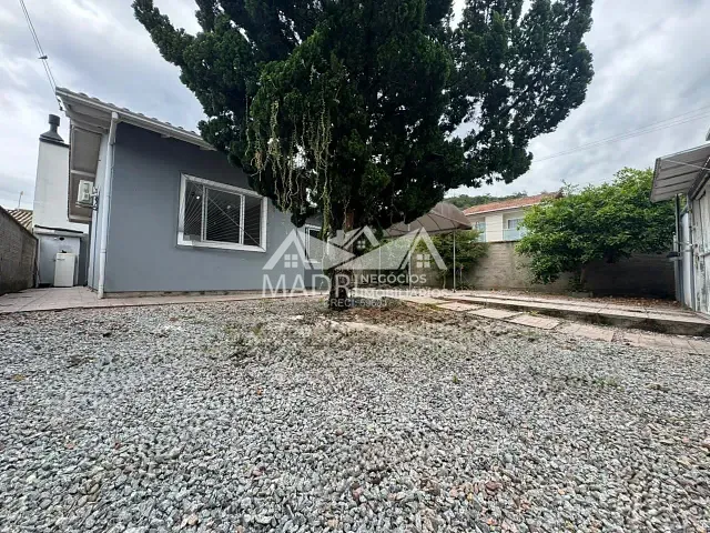 Casa com 285m² 2 quartos e 1 banheiro, à venda, no bairro São Sebastião em Palhoça