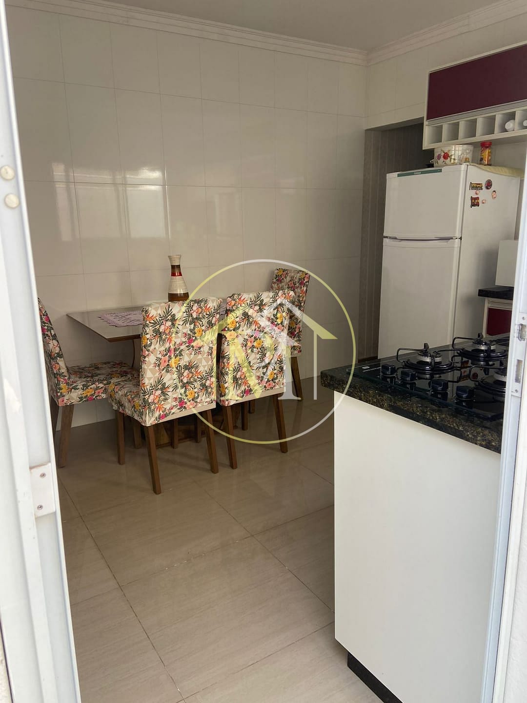 Casa, 2 quartos, 228 m² - Foto 8