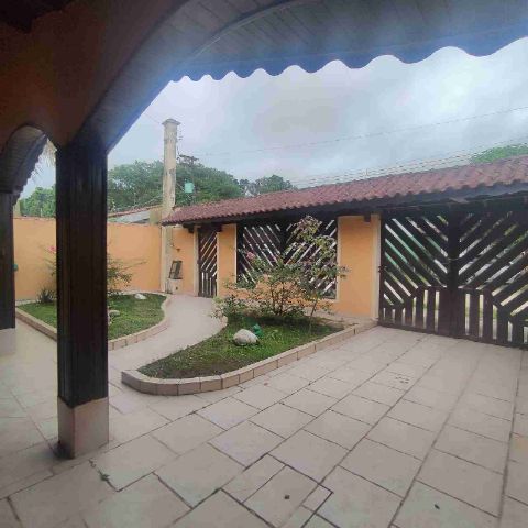 Casa 4 quartos e 1 banheiro, à venda, no bairro Vista Linda em Bertioga