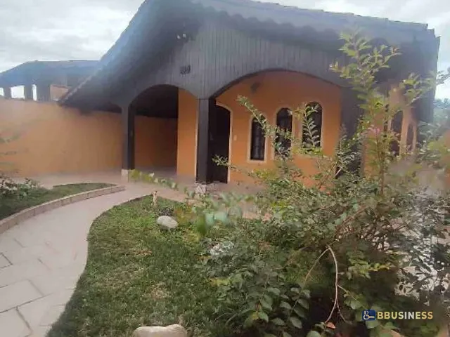 Casa 4 quartos e 1 banheiro, à venda, no bairro Vista Linda em Bertioga