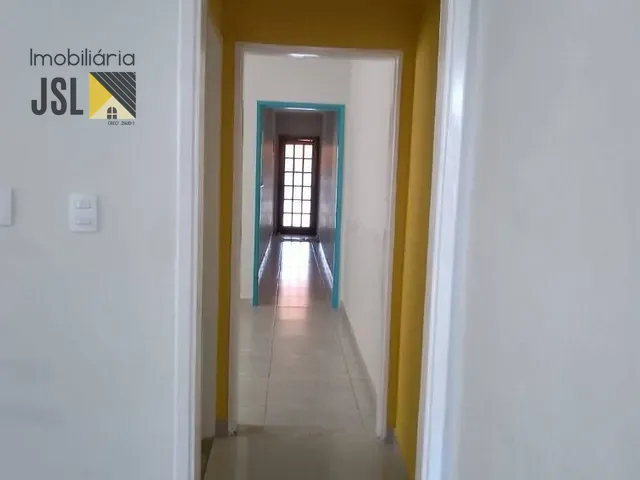 Casa com 175m², à venda ou para alugar, no bairro Centro em Caçapava