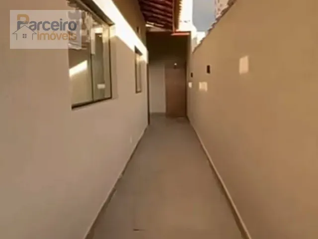 Casa 2 quartos e 4 banheiros, à venda, no bairro Tupi em Praia Grande