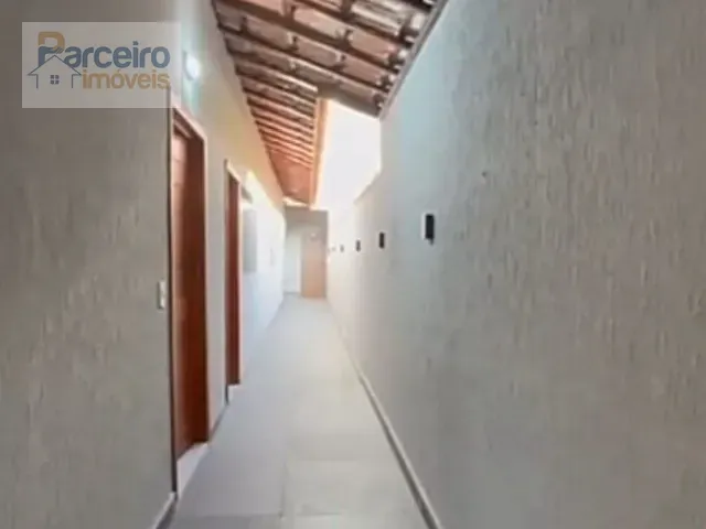 Casa 2 quartos e 4 banheiros, à venda, no bairro Tupi em Praia Grande