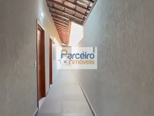 Casa 2 quartos e 4 banheiros, à venda, no bairro Tupi em Praia Grande