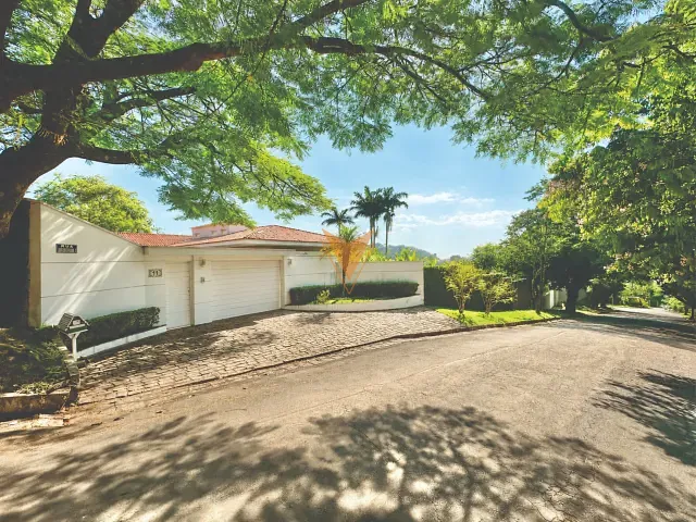 Casa 4 quartos e 6 banheiros, à venda, no bairro Palos Verdes em Carapicuíba