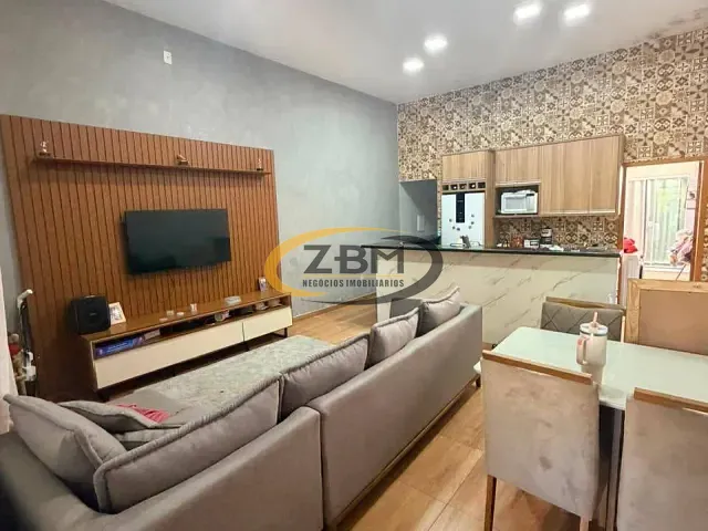Casa com 125m² 2 quartos e 2 banheiros, à venda, no bairro Jardim São Paulo em Londrina