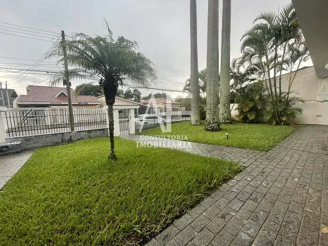 Casa com 960m² 5 quartos e 5 banheiros, à venda ou para alugar, no bairro Jardim das Nações em Taubaté