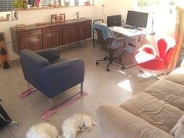Foto do Casa - Casa com 2 dormitórios à venda, 96 m² por R$ 320.000,00 - Chácaras Pousada do Vale - São José dos Campos/SP | INDEPENDENCE NEGOCIOS IMOBILIARIOS LTDA
