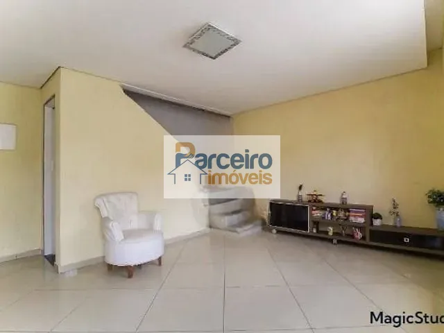Casa 3 quartos e 1 banheiro, à venda, no bairro Vila Curuçá em São Paulo