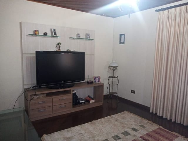 Casa com 250m² 3 quartos e 4 banheiros, à venda, no bairro Santo Antônio em Osasco