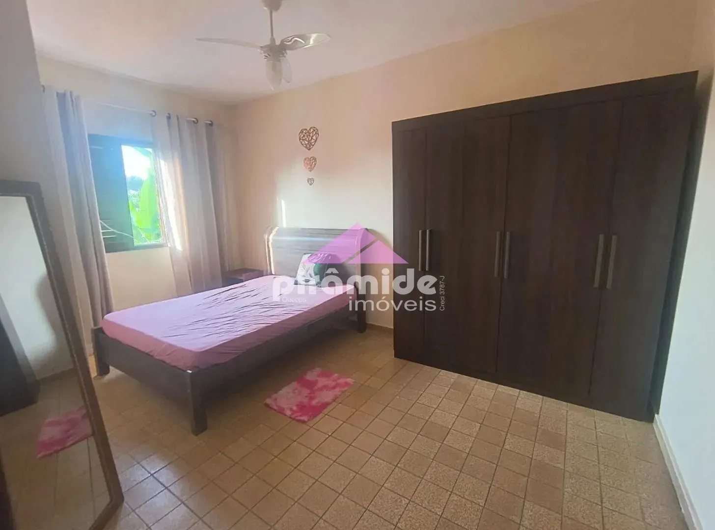Casa, 3 quartos, 199 m² - Foto 47