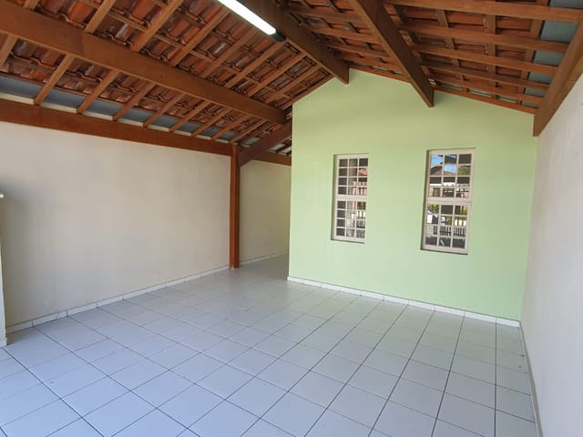 Casa com 125m² 2 quartos e 1 banheiro, à venda, no bairro Esplanada Independência em Taubaté