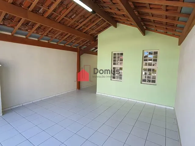 Casa com 125m² 2 quartos e 1 banheiro, à venda, no bairro Esplanada Independência em Taubaté