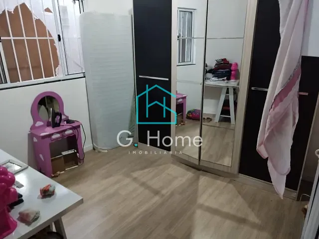 Casa com 375m² 3 quartos e 3 banheiros, à venda, no bairro Jardim Novo Sabará em Londrina