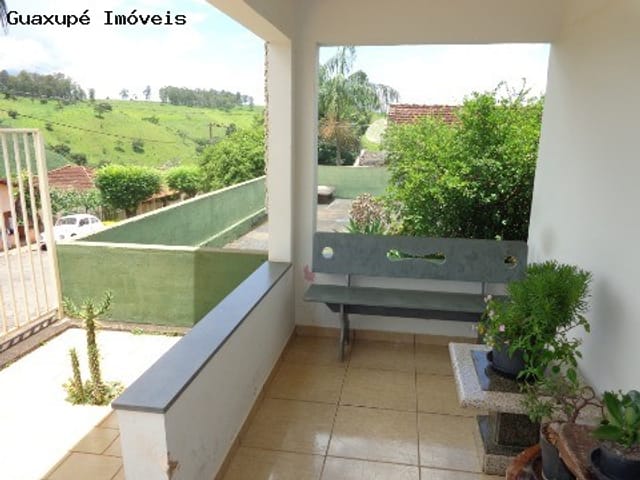 Foto do Casa - Casa para venda no Centro de juruaia, com 05 dormitórios e três banheiros, sendo 200,00² de área construída e 600,00² de terreno. | Guaxupé Imóveis Ltda