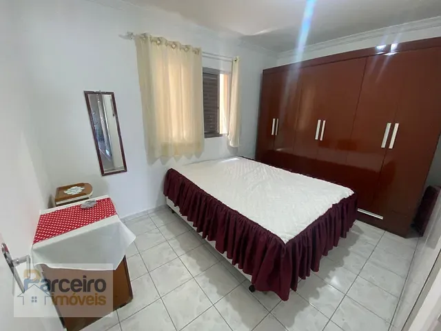 Casa com 125m² 3 quartos e 2 banheiros, à venda, no bairro Vila Carmosina em São Paulo