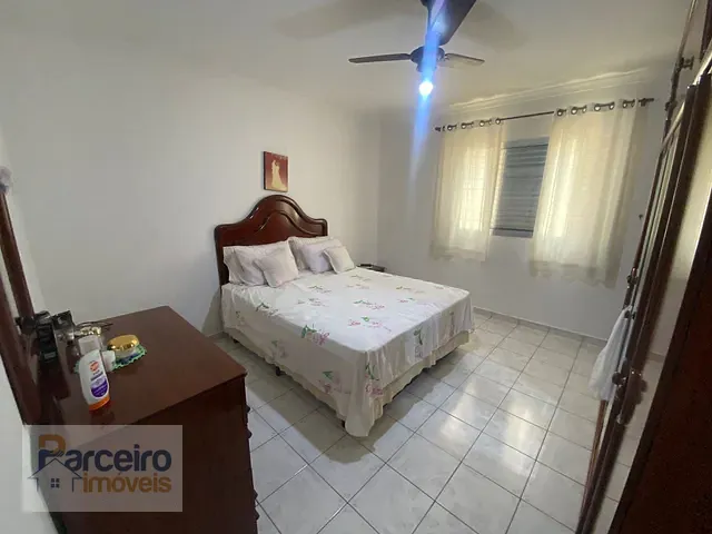 Casa com 125m² 3 quartos e 2 banheiros, à venda, no bairro Vila Carmosina em São Paulo