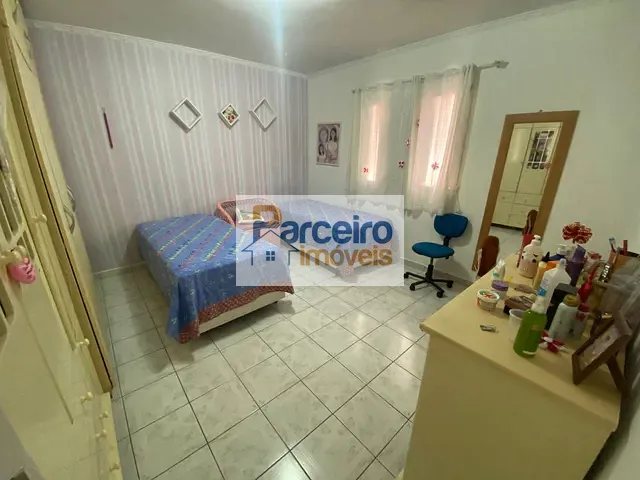 Casa com 125m² 3 quartos e 2 banheiros, à venda, no bairro Vila Carmosina em São Paulo