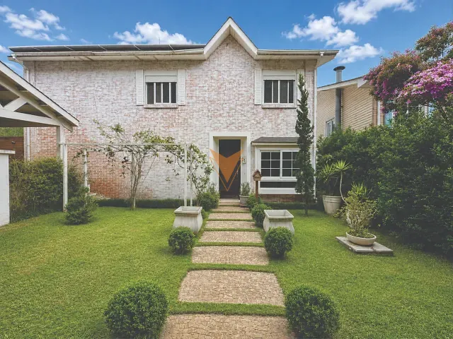Casa com 762m² 4 quartos e 6 banheiros, à venda, no bairro Jardim das Paineiras em Cotia