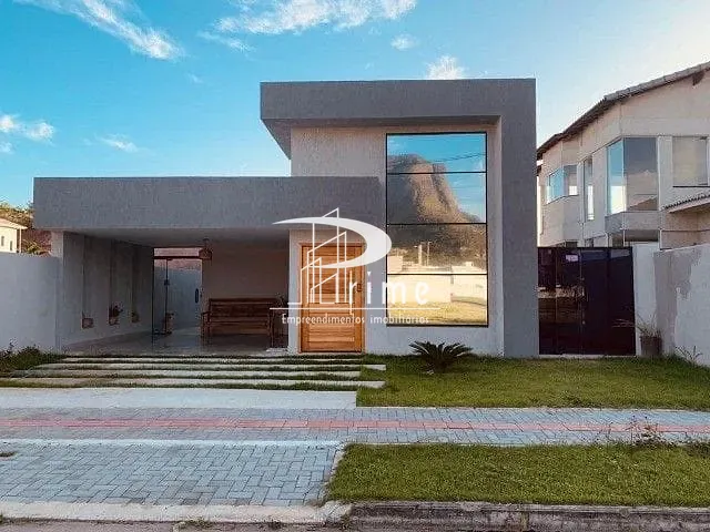 Casa com 360m² 3 quartos e 2 banheiros, à venda, no bairro Itaipuaçu em Maricá