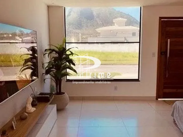 Casa com 360m² 3 quartos e 2 banheiros, à venda, no bairro Itaipuaçu em Maricá